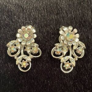 Dazzling Clip on Vintage Silver Floral Earrings